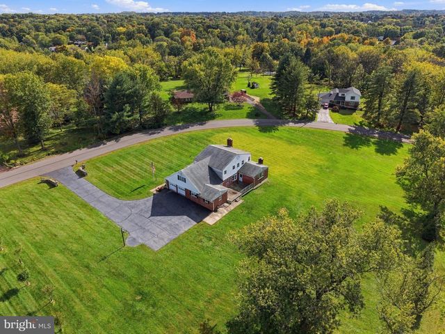 1680 BRIDLE PATH DR, Lansdale, PA 19446