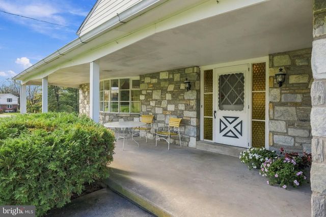 1680 BRIDLE PATH DR, Lansdale, PA 19446