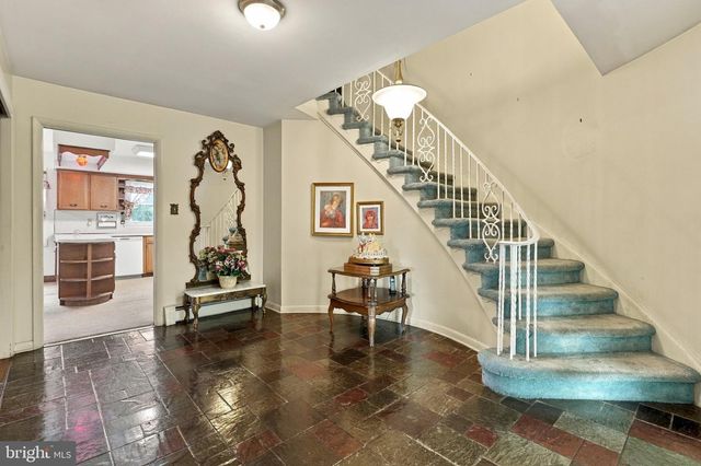 1680 BRIDLE PATH DR, Lansdale, PA 19446