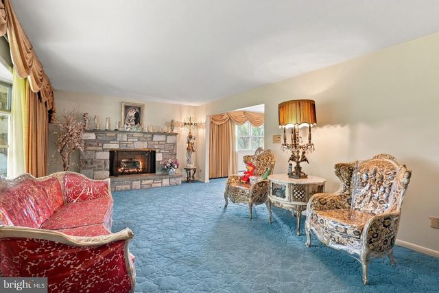 1680 BRIDLE PATH DR, Lansdale, PA 19446