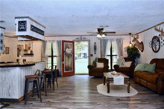 43 WHITTINGTON Drive, Pineville, LA 71360