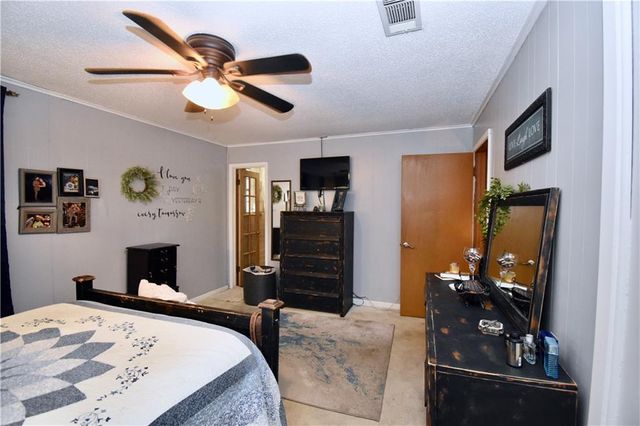 43 WHITTINGTON Drive, Pineville, LA 71360