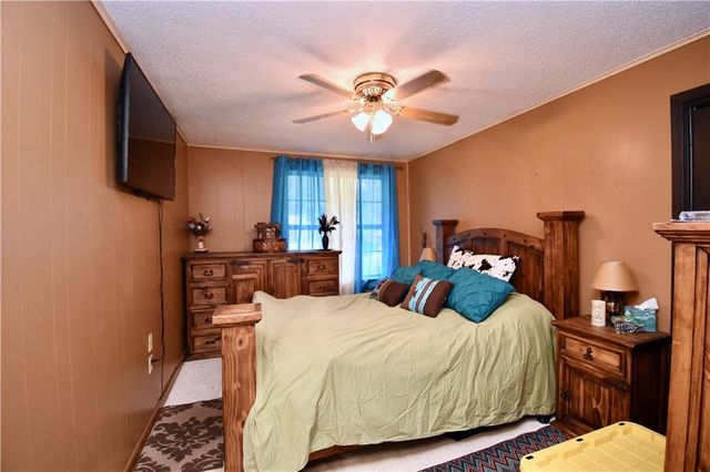 43 WHITTINGTON Drive, Pineville, LA 71360