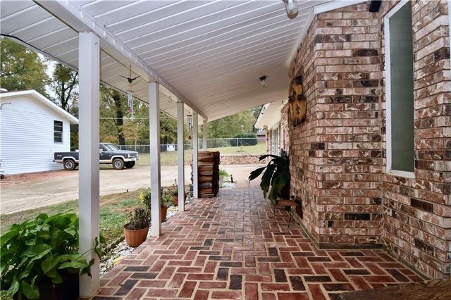 43 WHITTINGTON Drive, Pineville, LA 71360