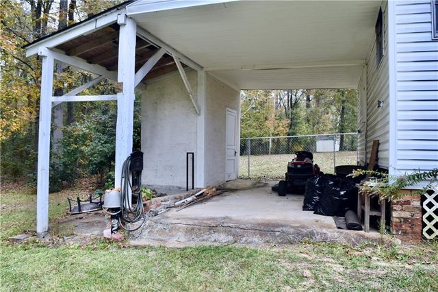 43 WHITTINGTON Drive, Pineville, LA 71360