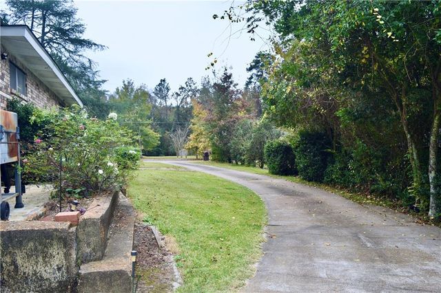 43 WHITTINGTON Drive, Pineville, LA 71360