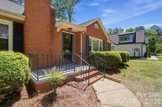 104 N Westover Drive, Monroe, NC 28112
