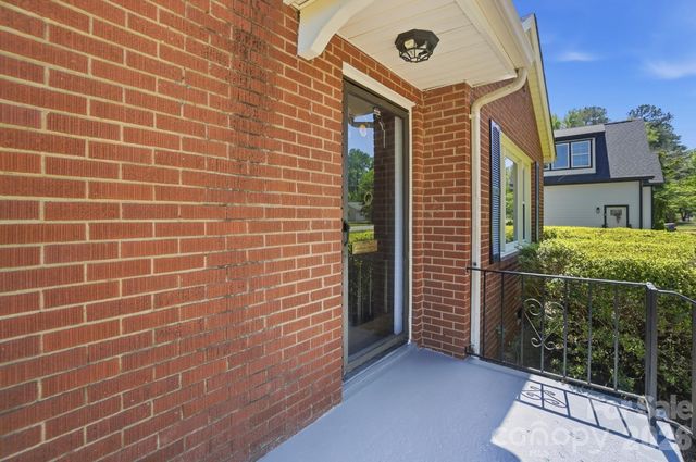 104 N Westover Drive, Monroe, NC 28112