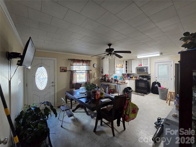 499 Raymond Street, Mocksville, NC 27028