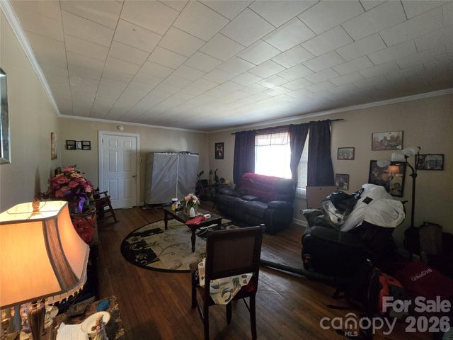 499 Raymond Street, Mocksville, NC 27028