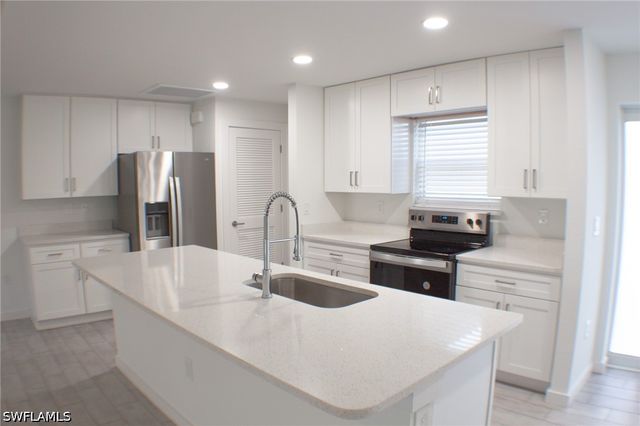 3103 11th ST SW, Lehigh Acres, FL 33976