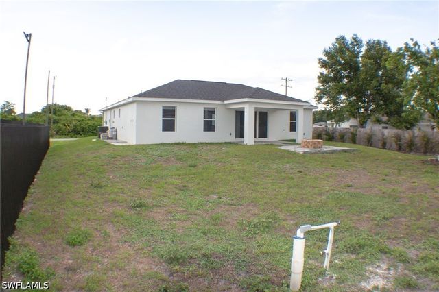 3103 11th ST SW, Lehigh Acres, FL 33976