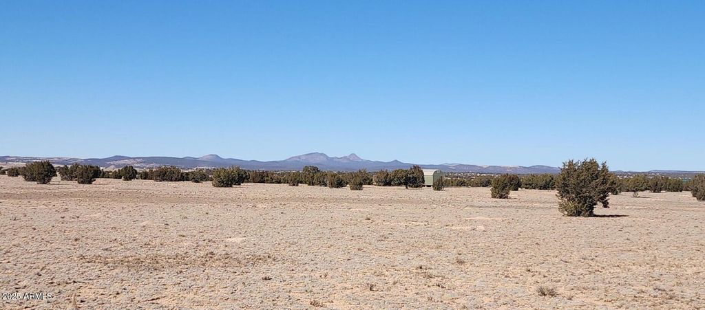 Image 15 of property listing at 223 Picacho Butte Drive 223, Ash Fork, AZ 86320