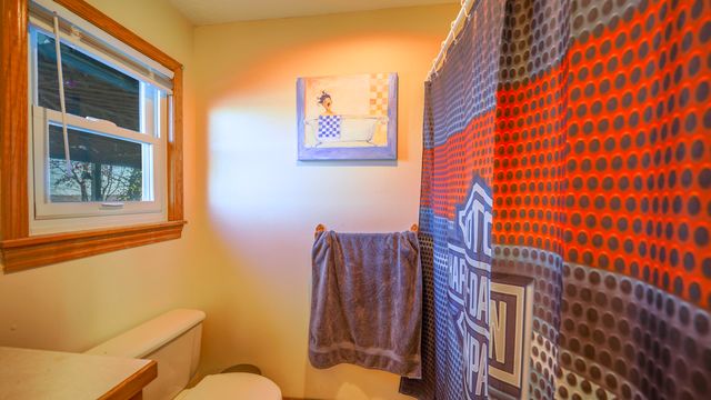 66510 E 253 Road, Grove, OK 74344