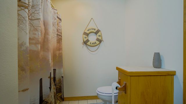 66510 E 253 Road, Grove, OK 74344