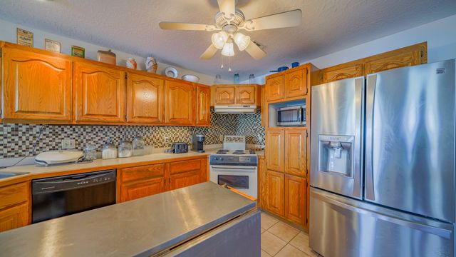 66510 E 253 Road, Grove, OK 74344