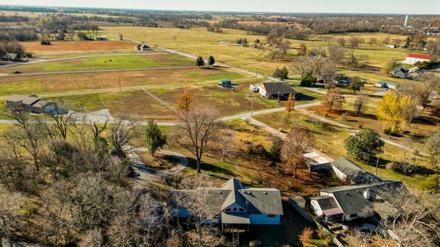 66510 E 253 Road, Grove, OK 74344
