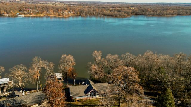 66510 E 253 Road, Grove, OK 74344