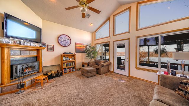 66510 E 253 Road, Grove, OK 74344