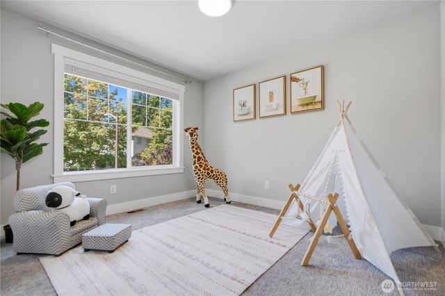 20360 132nd Avenue NE, Woodinville, WA 98072