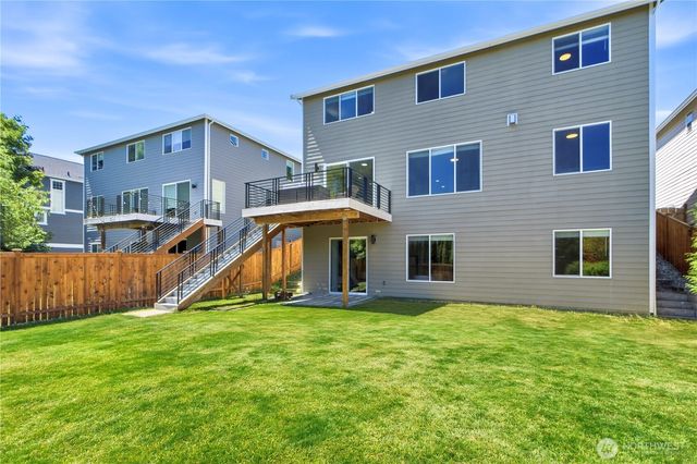 20360 132nd Avenue NE, Woodinville, WA 98072