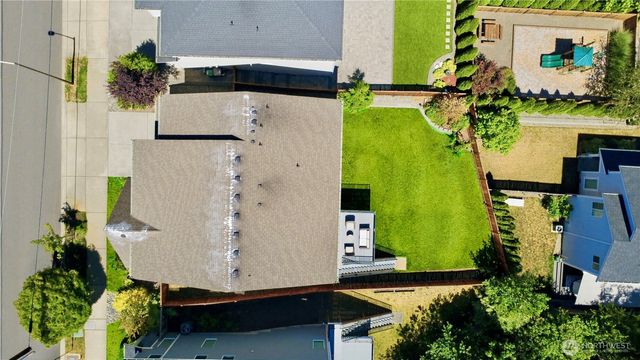20360 132nd Avenue NE, Woodinville, WA 98072