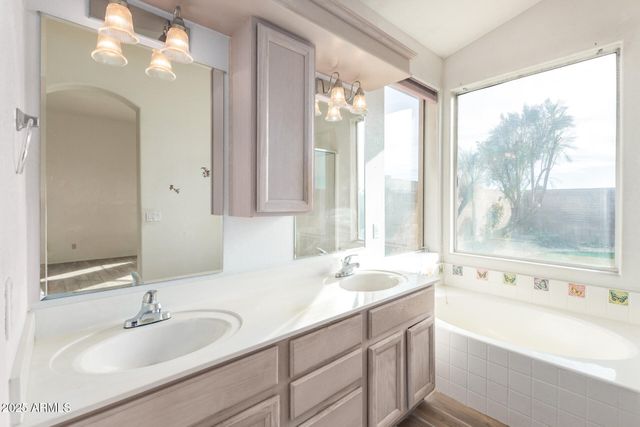 6881 W PONTIAC Drive, Glendale, AZ 85308