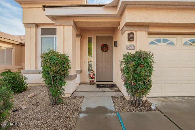 6881 W PONTIAC Drive, Glendale, AZ 85308