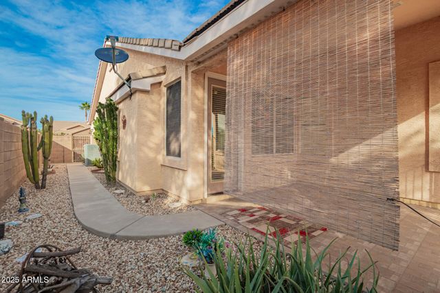 6881 W PONTIAC Drive, Glendale, AZ 85308