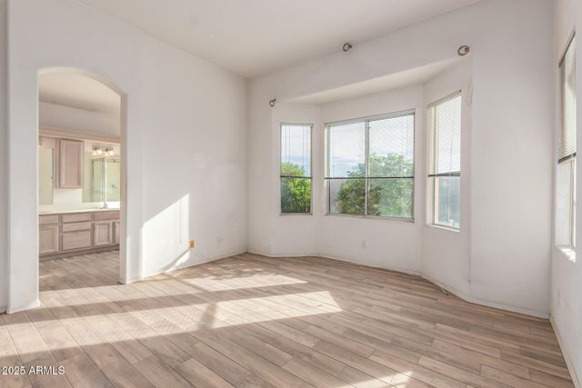 6881 W PONTIAC Drive, Glendale, AZ 85308