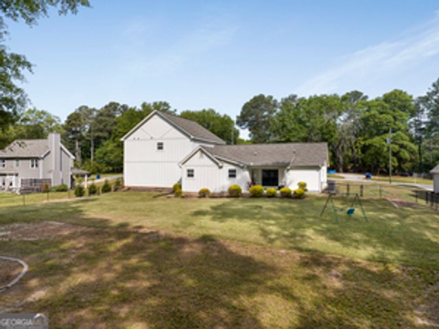 227 Martin Luther King Jr Drive, Winder, GA 30680