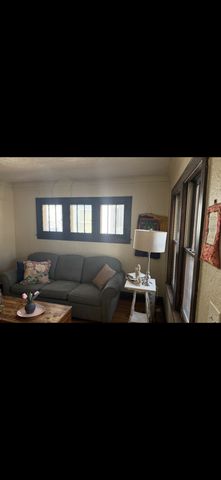 2632 35th Avenue S, Minneapolis, MN 55406