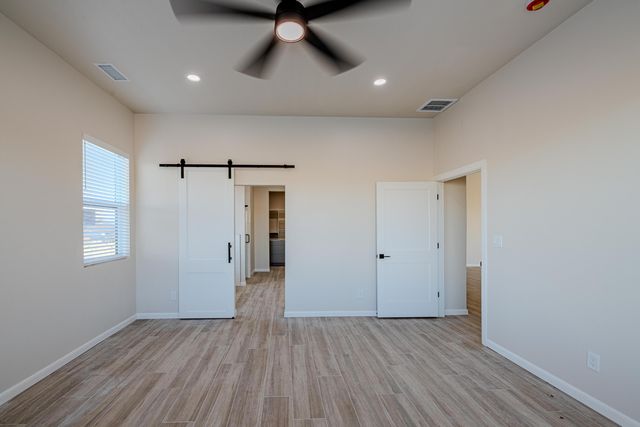 605 Colorado Mountain Road NE, Rio Rancho, NM 87124