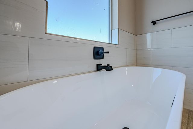 605 Colorado Mountain Road NE, Rio Rancho, NM 87124