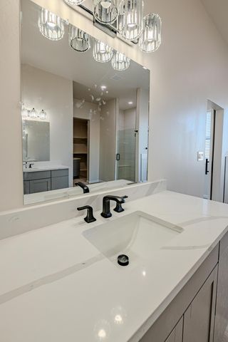 605 Colorado Mountain Road NE, Rio Rancho, NM 87124