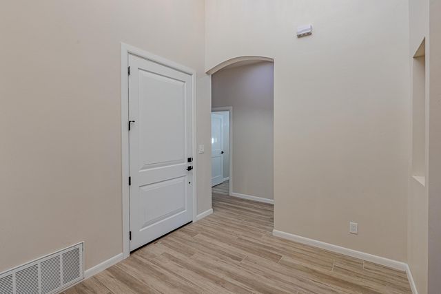 605 Colorado Mountain Road NE, Rio Rancho, NM 87124