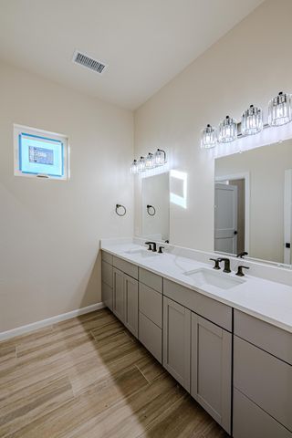 605 Colorado Mountain Road NE, Rio Rancho, NM 87124