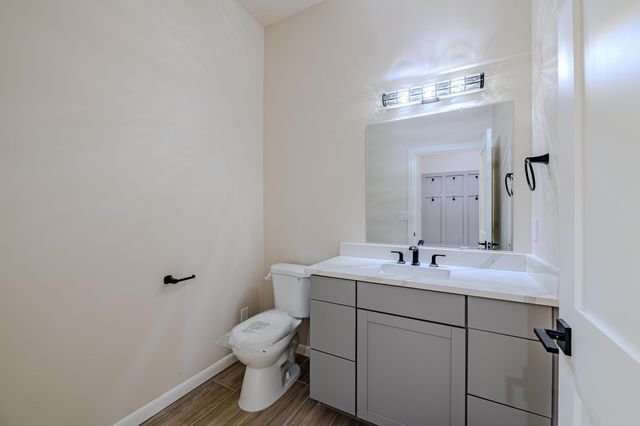 605 Colorado Mountain Road NE, Rio Rancho, NM 87124