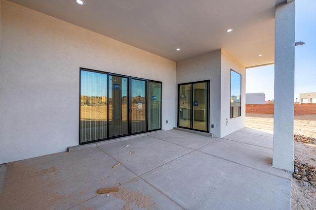 605 Colorado Mountain Road NE, Rio Rancho, NM 87124