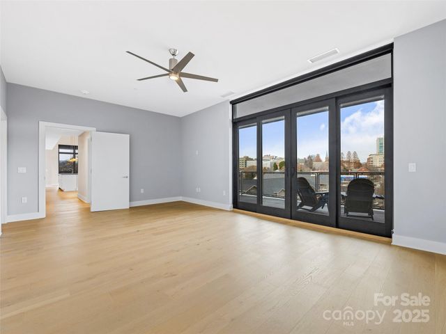 145 Biltmore Avenue 702, Asheville, NC 28801