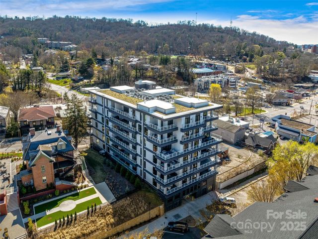 145 Biltmore Avenue 702, Asheville, NC 28801