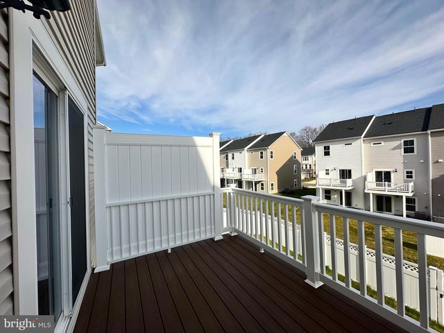 5546 MARKSBURG PL PL, White Plains, MD 20695