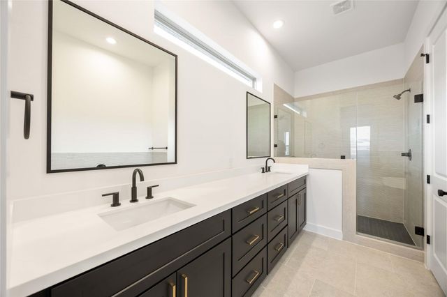 2528 Live Oak Street, Houston, TX 77004