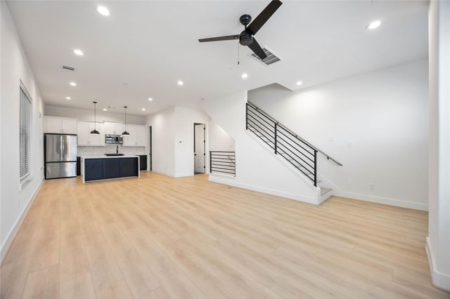 2528 Live Oak Street, Houston, TX 77004