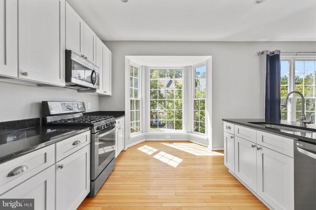 3641 BRACKNELL DR, Woodbridge, VA 22192