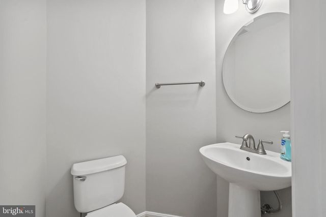 3641 BRACKNELL DR, Woodbridge, VA 22192