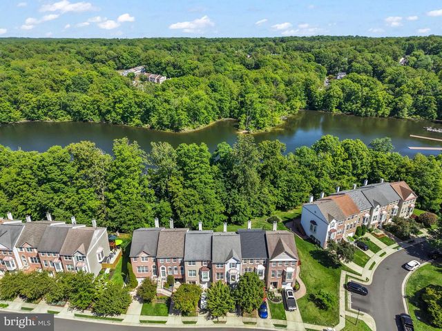3641 BRACKNELL DR, Woodbridge, VA 22192