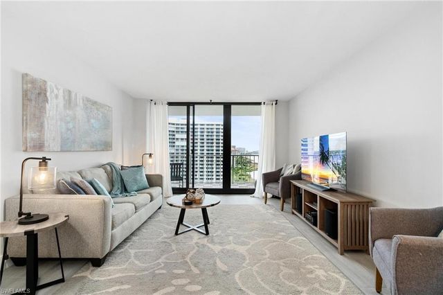 380 Seaview CT # 1209, Marco Island, FL 34145