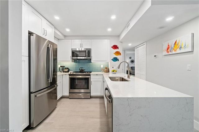 380 Seaview CT # 1209, Marco Island, FL 34145