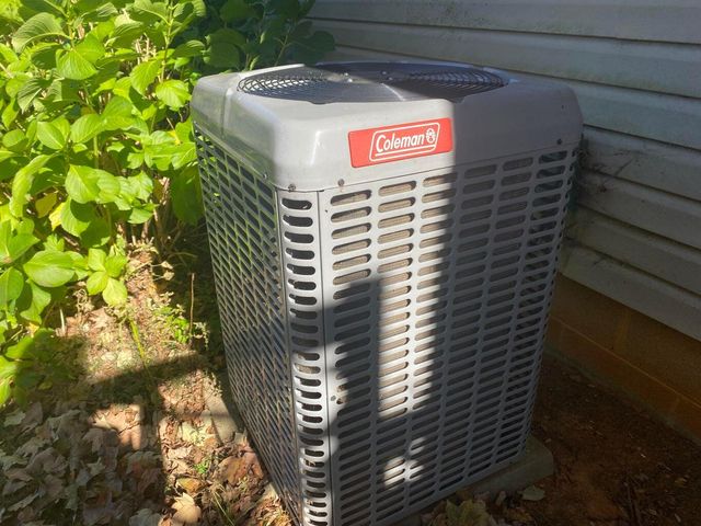 102 County Road 143, Riceville, TN 37370